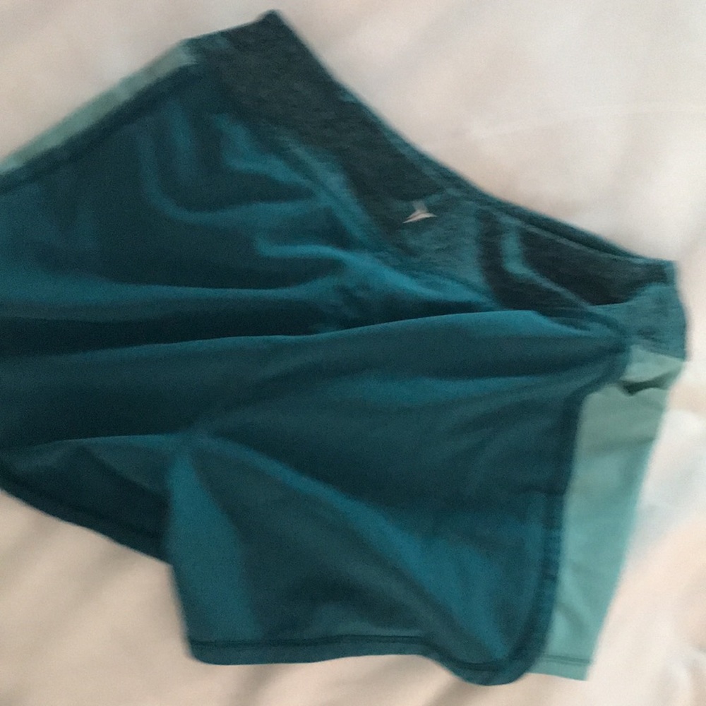 Old navy - Picture 2 of 2